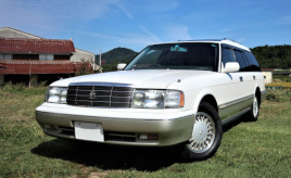 疲れたココロもカラダもととのえるクルマ!?　トヨタ クラウンステーションワゴンが思い出させてくれた大好きなクルマへの想い