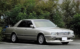 悪っぽい雰囲気がいい」。純正パーツを使ってフルオプション化した日産 
