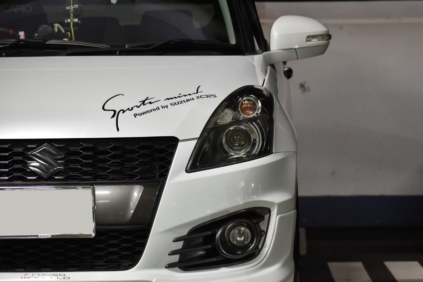 スズキ・スイフトスポーツのステッカー