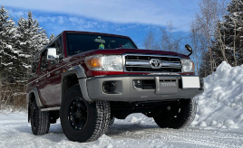 スポーツカーからハイラックスに乗り替えるも、1年経たずにランドクルーザー76へ乗り替えた理由とは!?