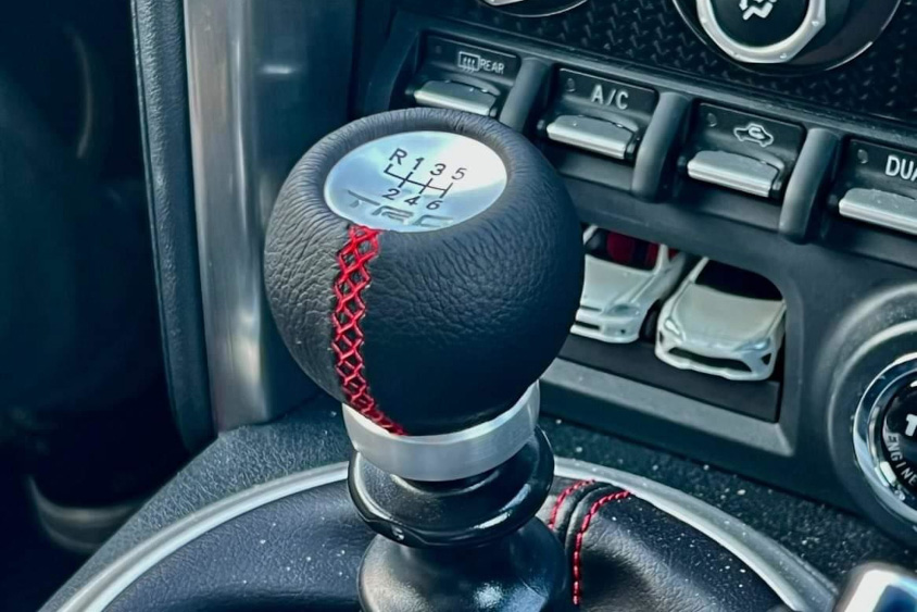 トヨタ・86のシフト