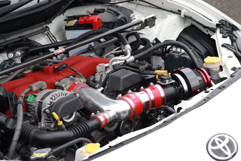 トヨタ・86のエンジンルーム