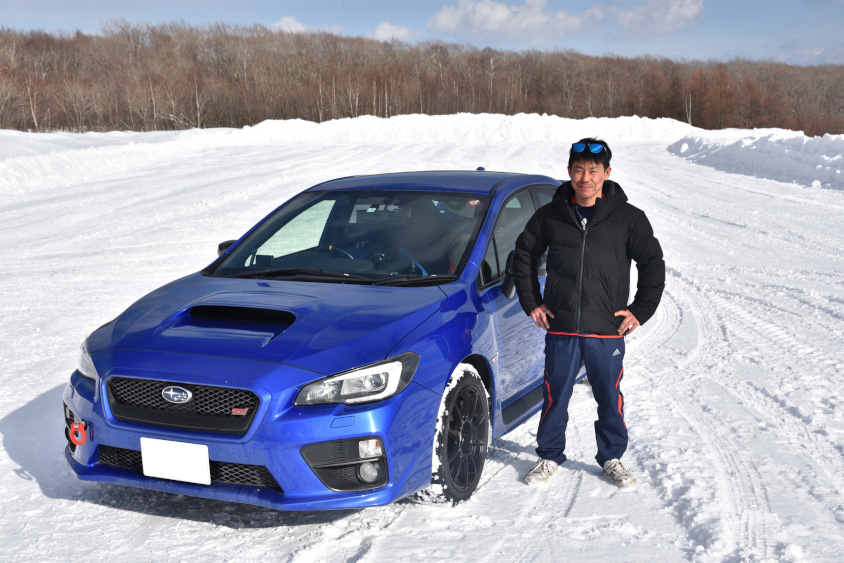 スバル・WRXと本間さん