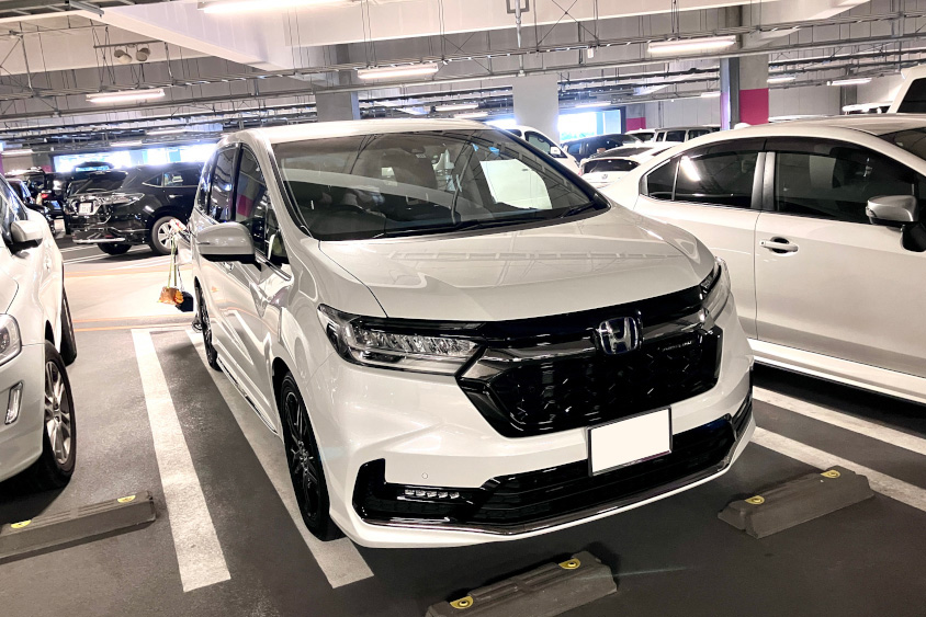 ホンダ・オデッセイのフロントビュー