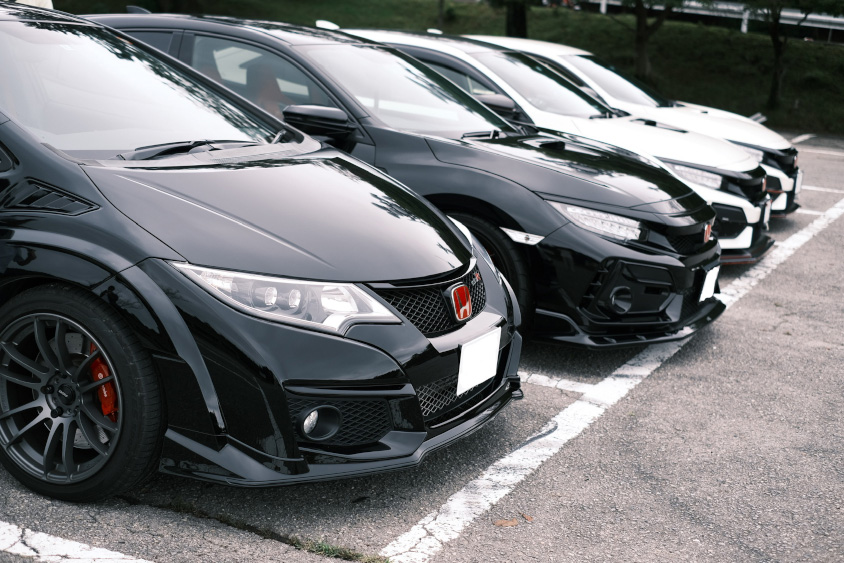 ホンダ・シビック タイプR(FK2)で参加するオフ会の様子