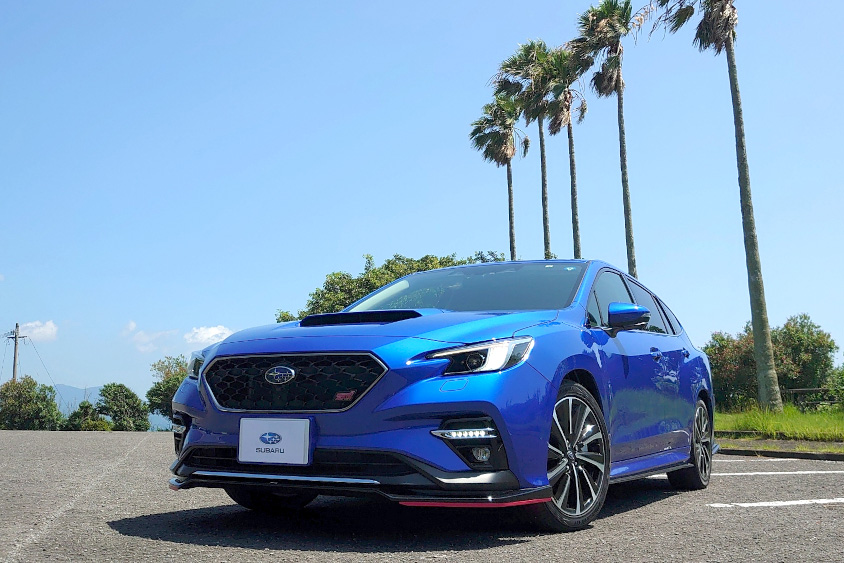 スバル・レヴォーグ