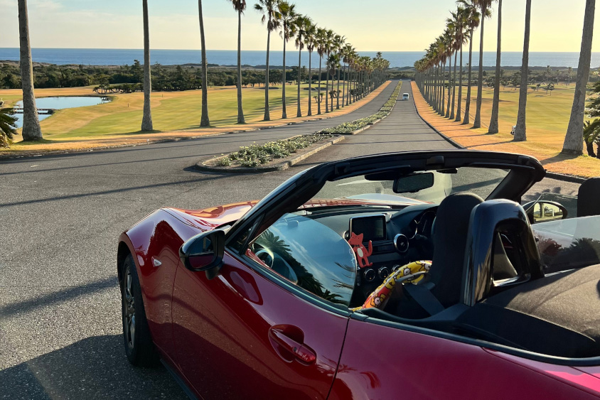 マツダ・NDロードスターでゴルフ