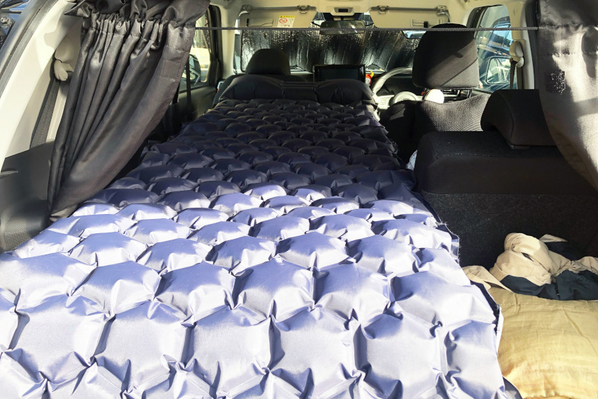 トヨタ・ライズの車中泊ベッド