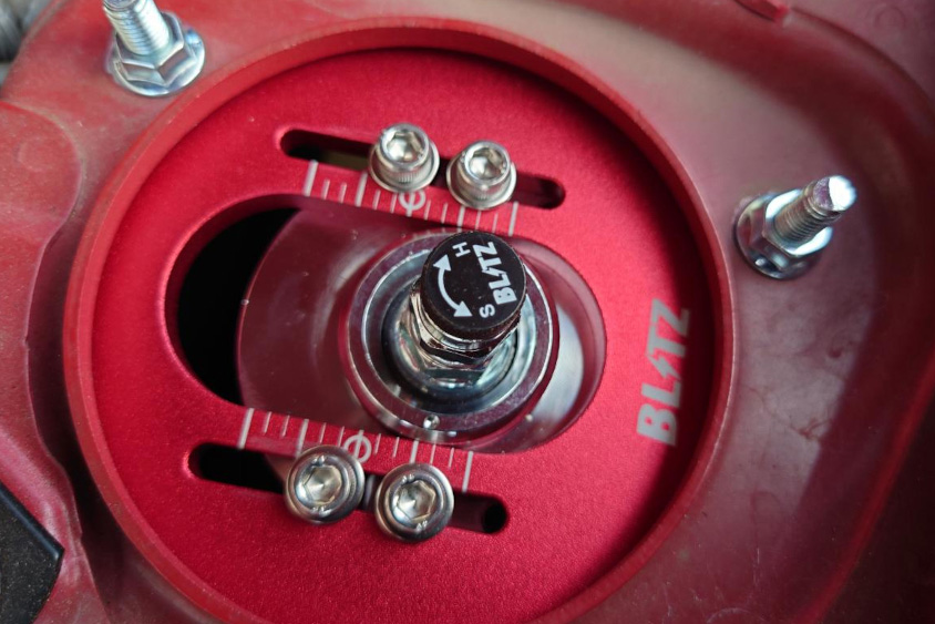 トヨタ・86のBLITZの車高調