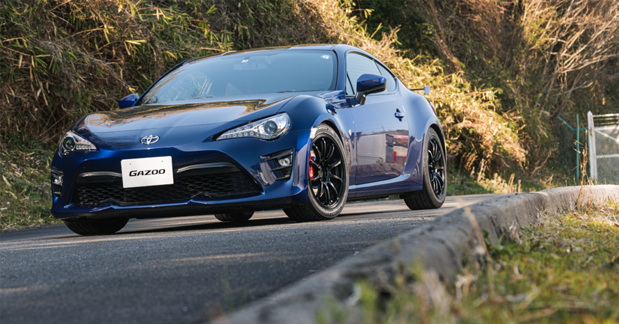 やりすぎない程度がちょうどいい。新車購入した86（ZN6）を自分仕様に