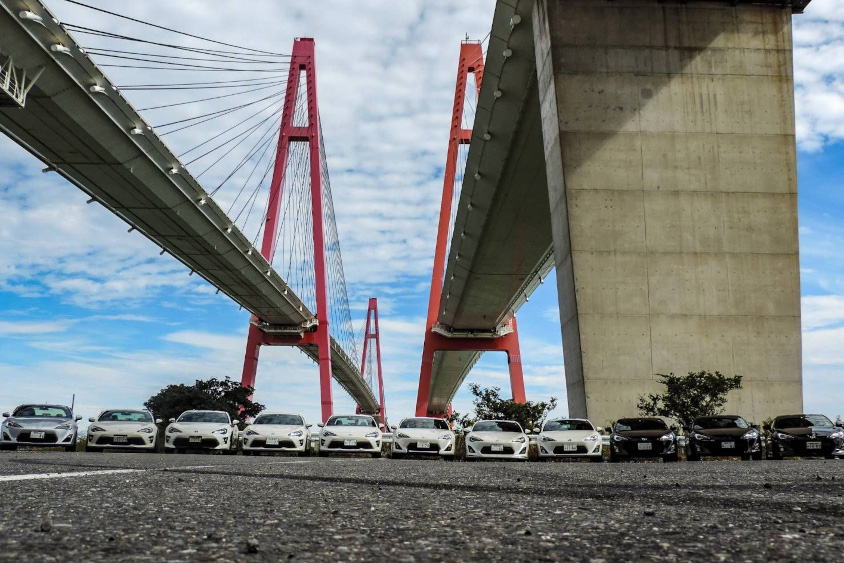 トヨタ・86の名港トリトンでのオフ会