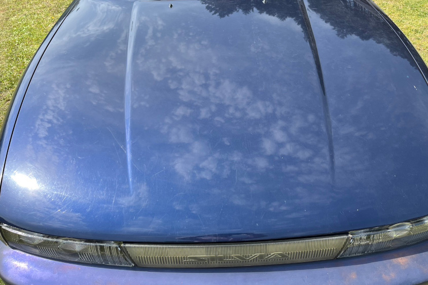 日産・シルビアコンバーチブルのボンネット