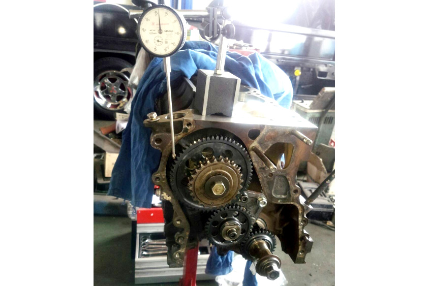 トヨタ・セリカ1600GTVの2T-Gエンジンのカムギアトレーン