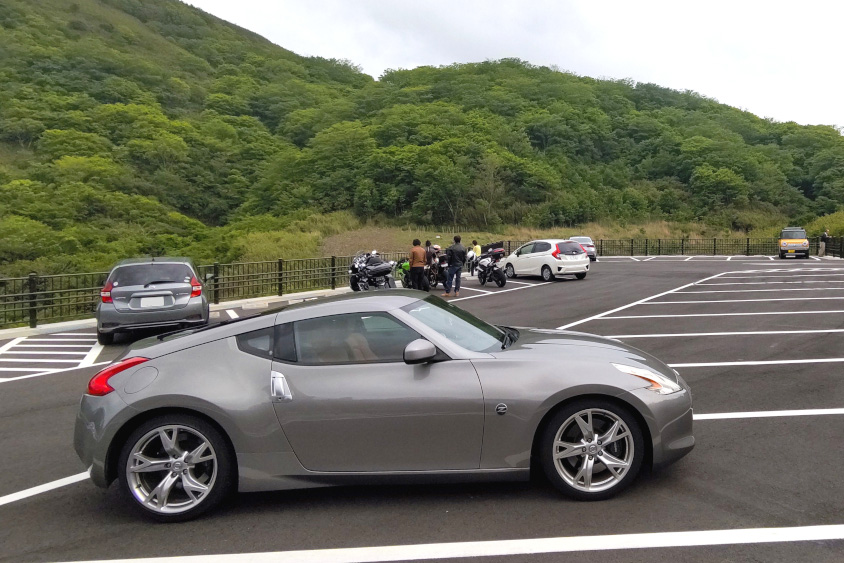 日産・フェアレディZの右サイド