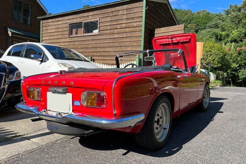 ホンダ・S800のリヤ