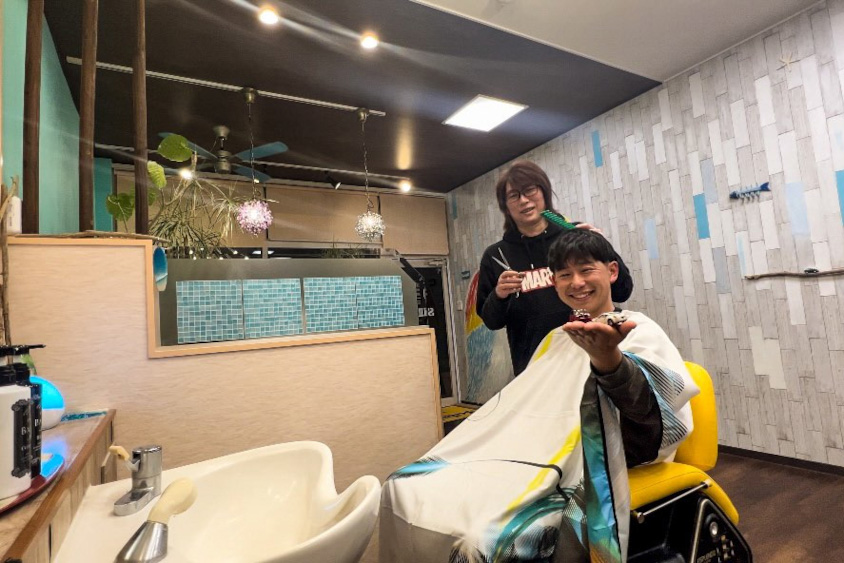 Shinyaさんと床屋のお客さん