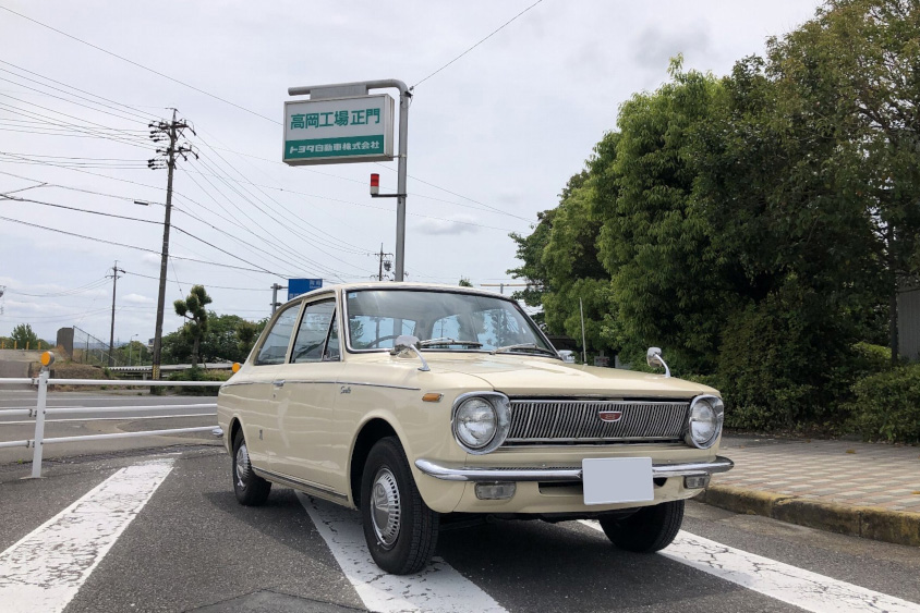 トヨタ・初代カローラと高岡工場へ