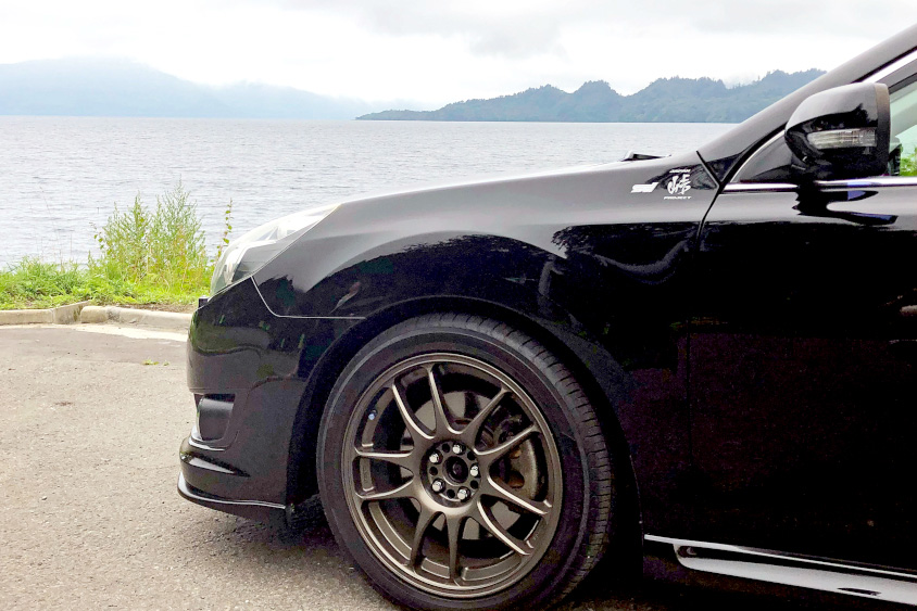 スバル・レガシィツーリングワゴンの左フロント