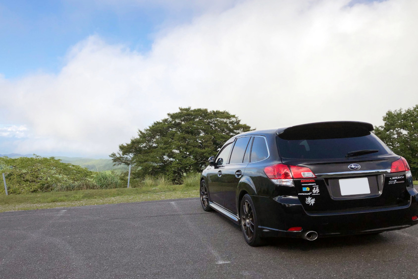 スバル・レガシィツーリングワゴンのリヤビュー