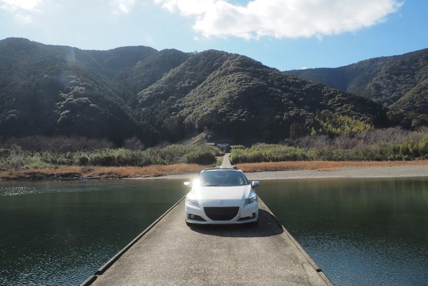 ホンダ・CR-Zと四万十川の沈下橋