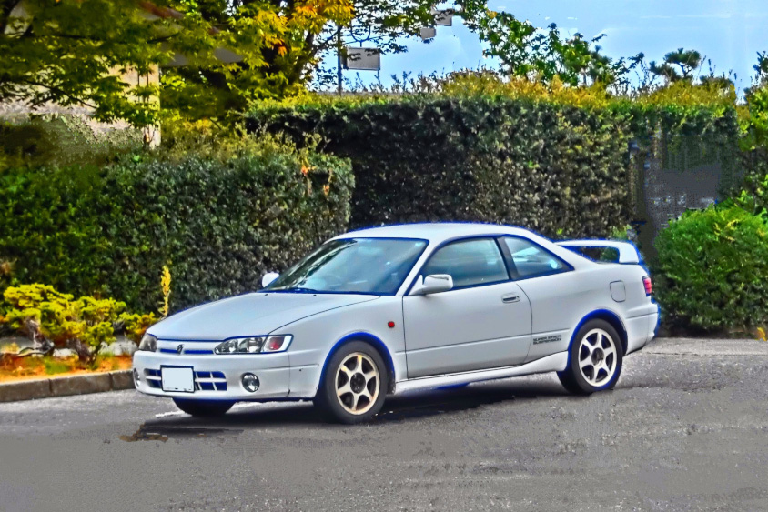 トヨタ・カローラレビン