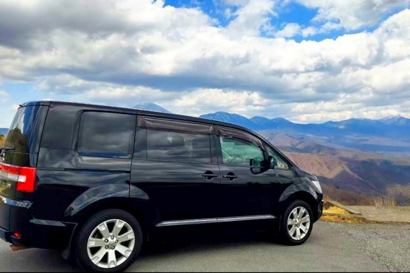 デリカD:5のサイドビュー