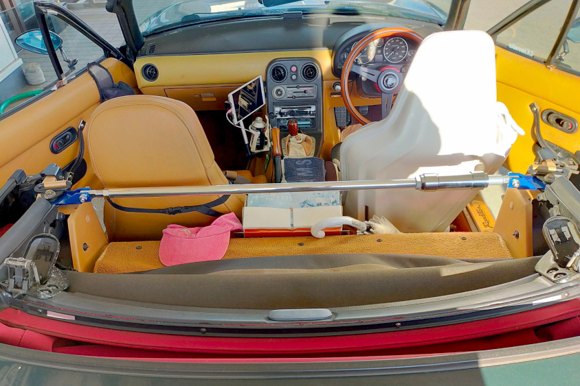 マツダ・ユーノスロードスターのインテリア