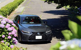 今だから大排気量エンジンに乗りたい、レクサスIS300hからIS350への代替え