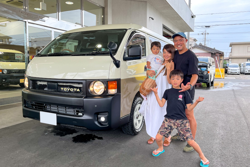 トヨタ・ハイエースを購入した時の様子