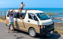 家族揃って遊び倒す！　トヨタ ハイエースが作ってくれる楽しく素敵な家族の時間