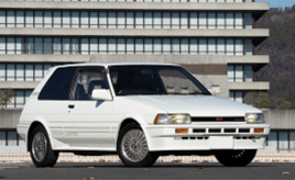 捨て犬を拾うが如く集めてきた可愛いカローラ達。なるべくノーマルで乗りたい理由とは？