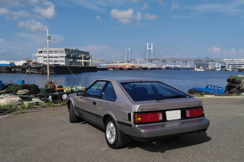 トヨタ・セリカXXのメーターのリヤビュー