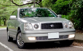 ダサいと思っていた プログレは最高のクルマだった。前期と後期の2台を乗り換えながら楽しむ日本一周