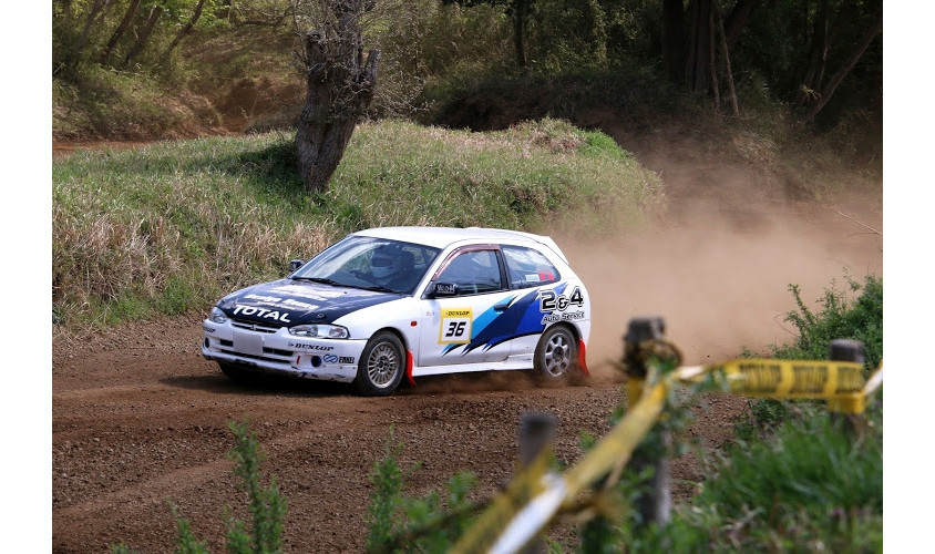 三菱・ミラージュ