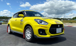 通勤からダートラまで、スイフトスポーツは二人三脚で苦楽をともにする戦友