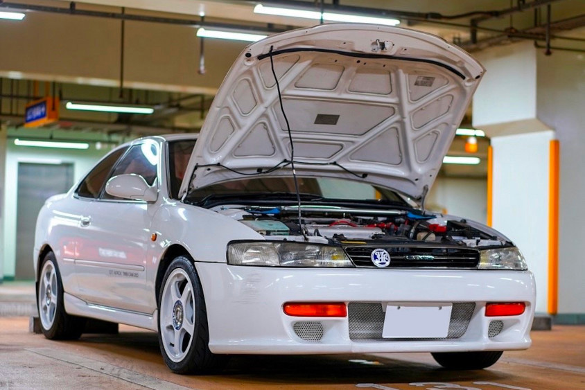 カローラレビン