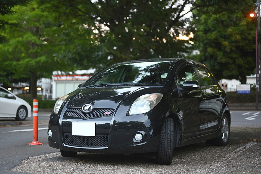 マニュアル車を運転していなかった夫婦が、ヴィッツRSのMT車を購入した理由 | クルマ情報サイトｰGAZOO.com