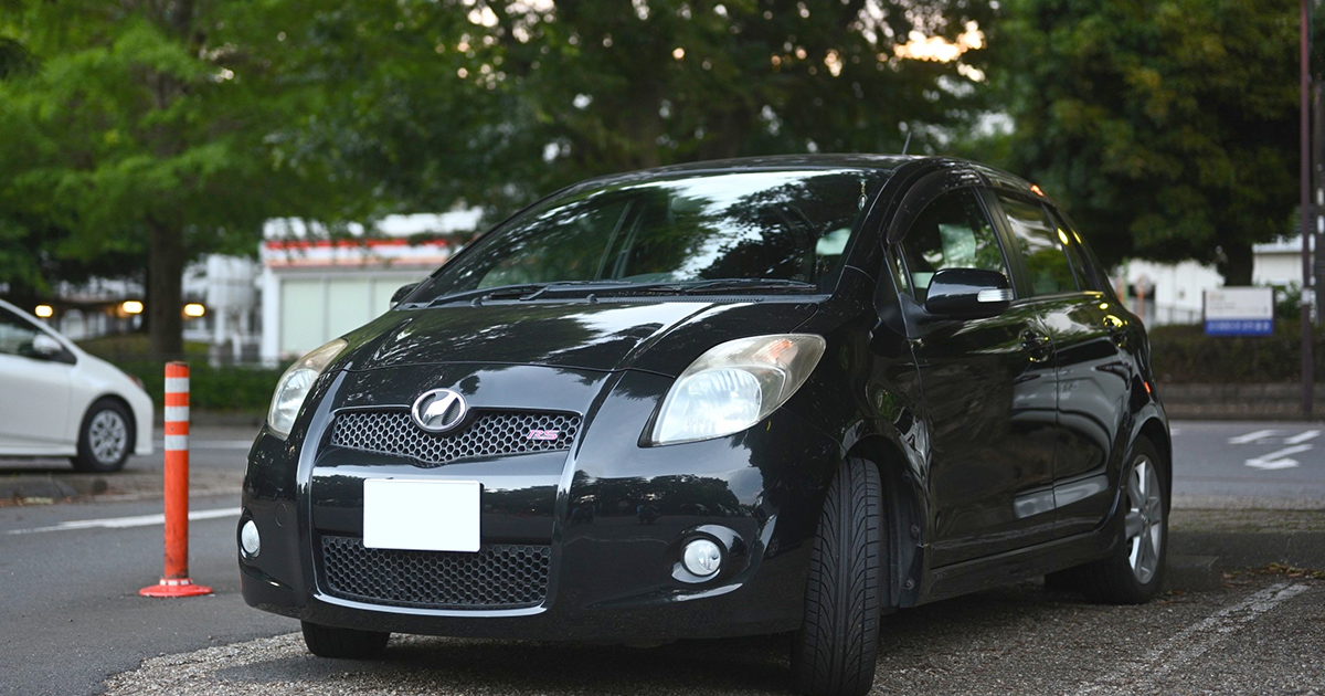 マニュアル車を運転していなかった夫婦が、ヴィッツRSのMT車を購入した