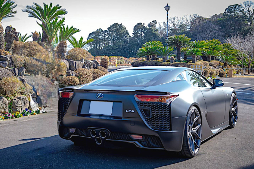 レクサス・LFAのリア