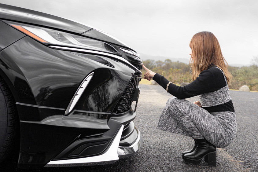 トヨタ・ハリアーとオーナーのReinaさん