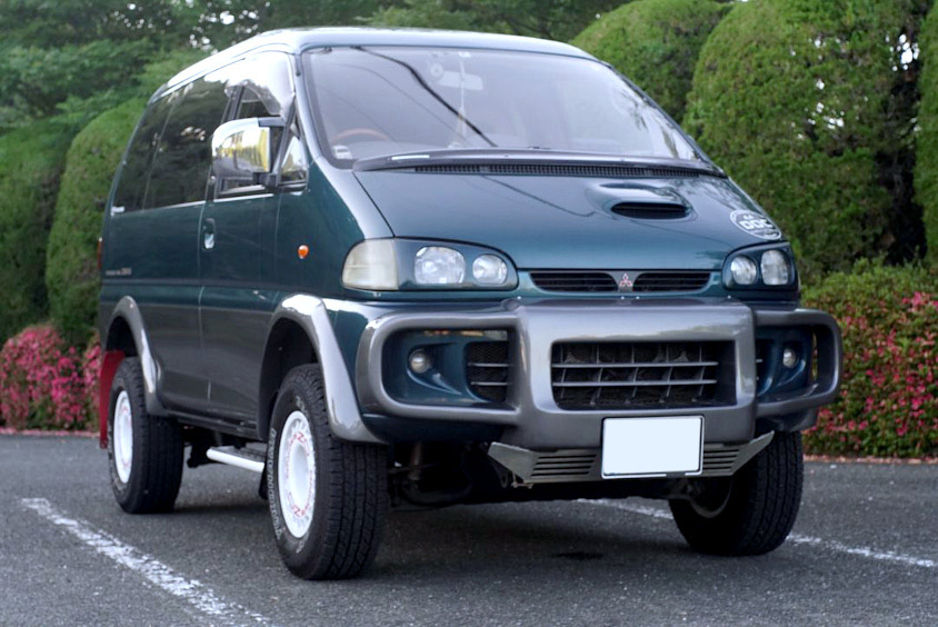 九州支部長のバトンを受け取った青年 気付いた時には三菱 デリカ