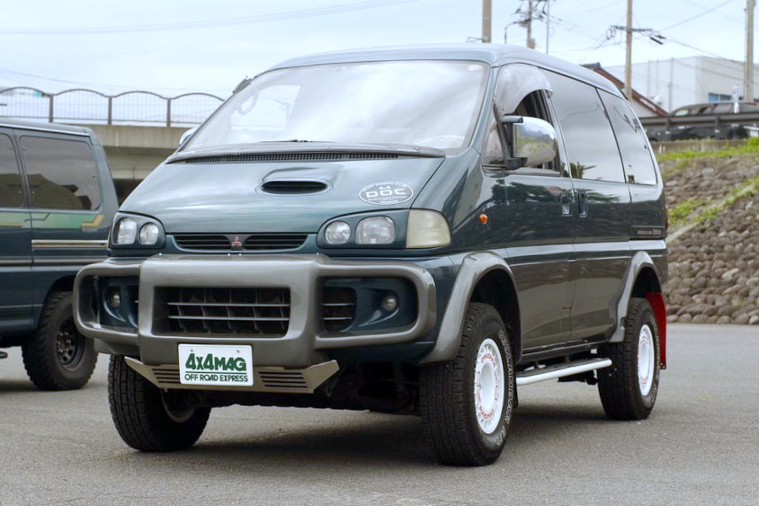 三菱・デリカスペースギア