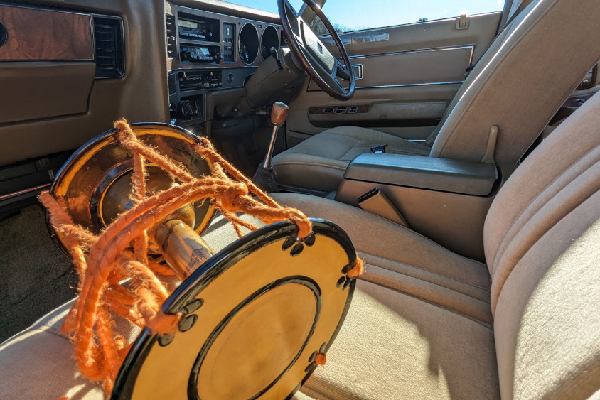 トヨタ・クラウン(MS105)と鼓