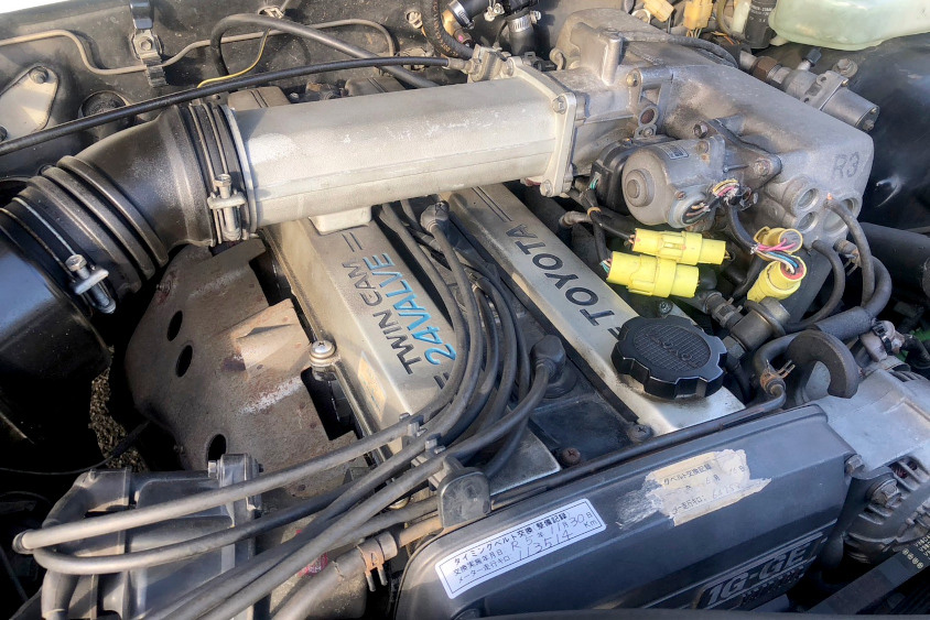 トヨタ・クラウン（GS121）の1G型エンジン