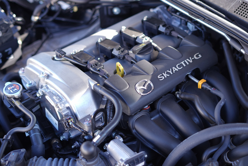 マツダ・ロードスター（ND）のエンジンルーム