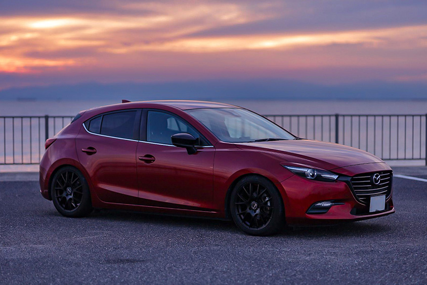 マツダ アクセラ