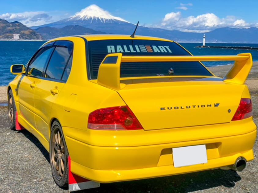 三菱 ランサーエボリューション