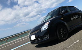 MT車の魅力を教えてくれた！スズキ スイフトと楽しむジムカーナでの疾走