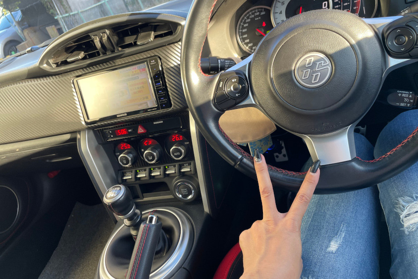 トヨタ・86の運転席