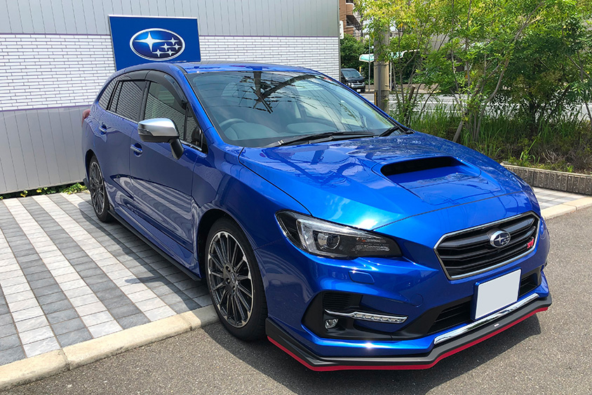 スバル レヴォーグ